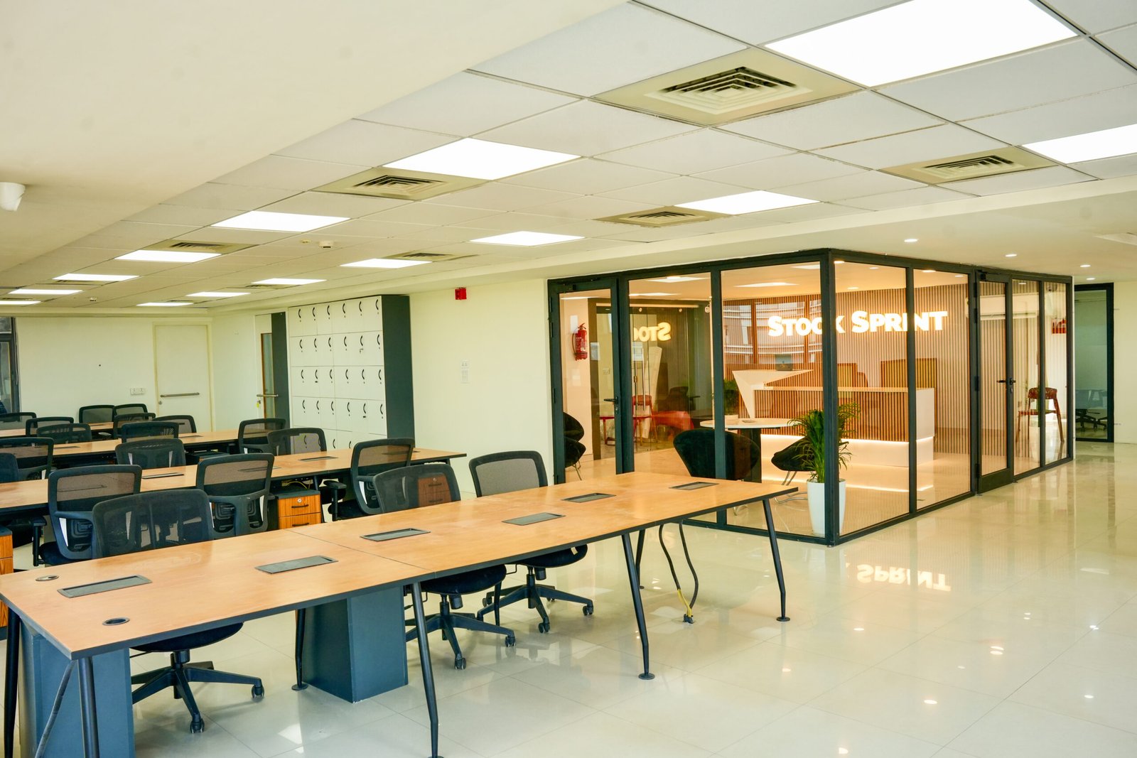 Trading Floor 3